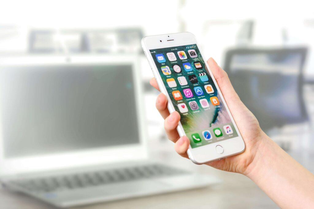 mobitel , vođenje društvenih mreža-icorner marketing agencija, vinkovci